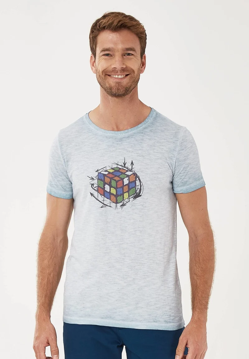 Garment Dyed T-Shirt aus Bio-Baumwolle mit Rubik's Cube-Print
