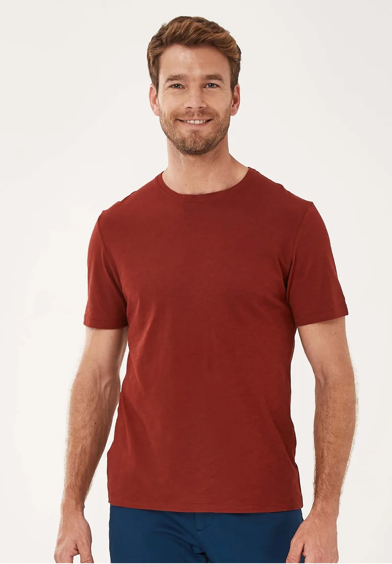 Basic T-Shirt aus Bio-Baumwolle
