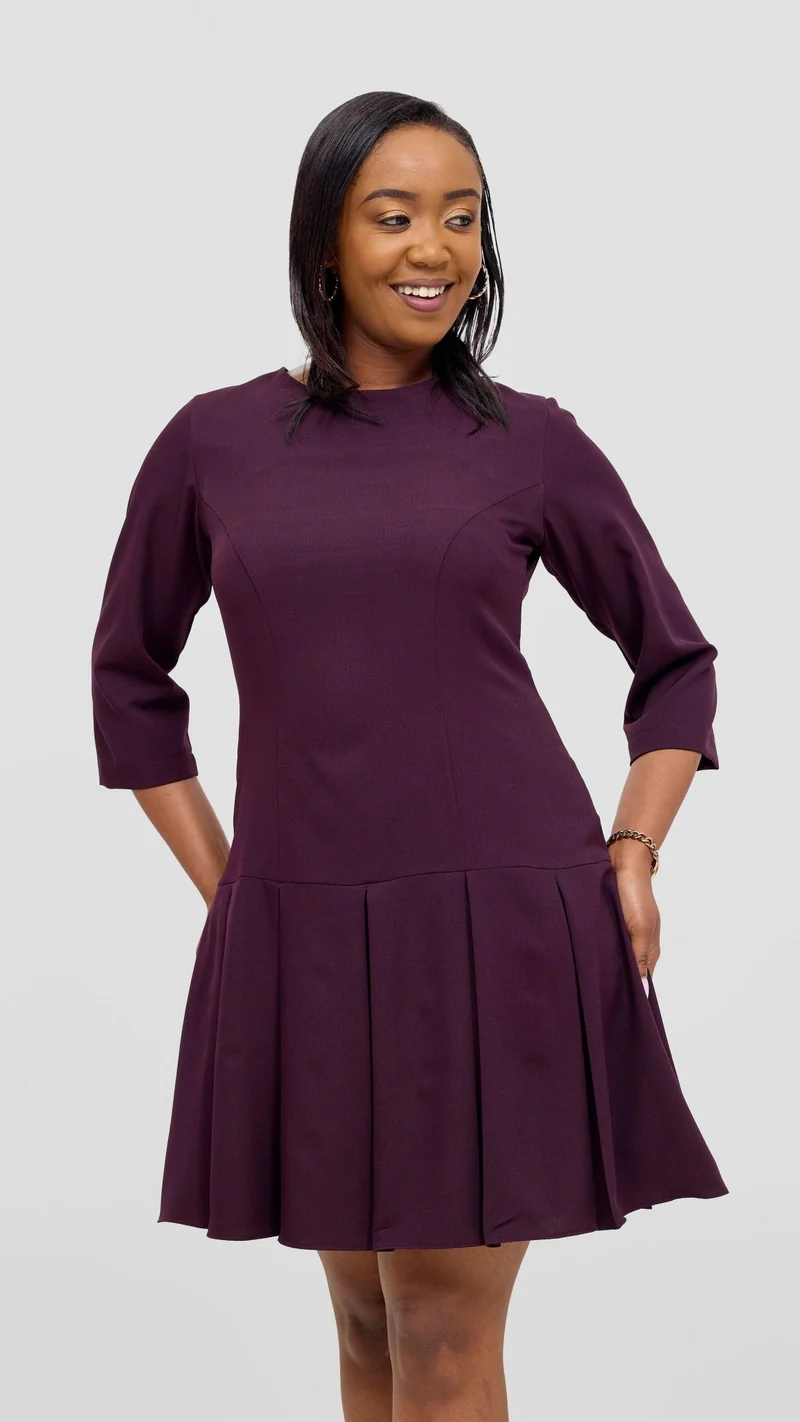 Vivo Diella 3/4 Sleeve Pleated Dress - Mulberry