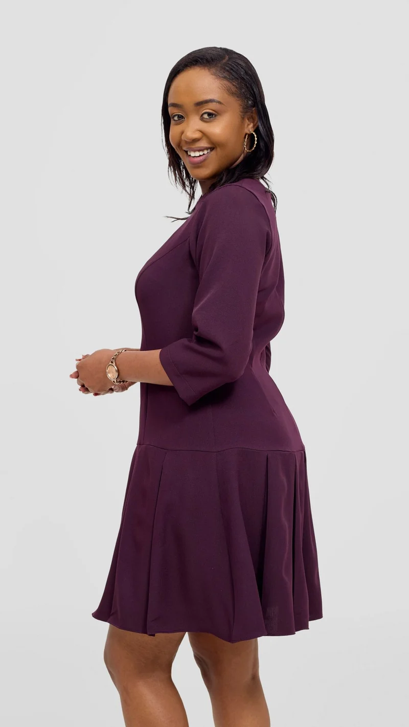 Vivo Diella 3/4 Sleeve Pleated Dress - Mulberry