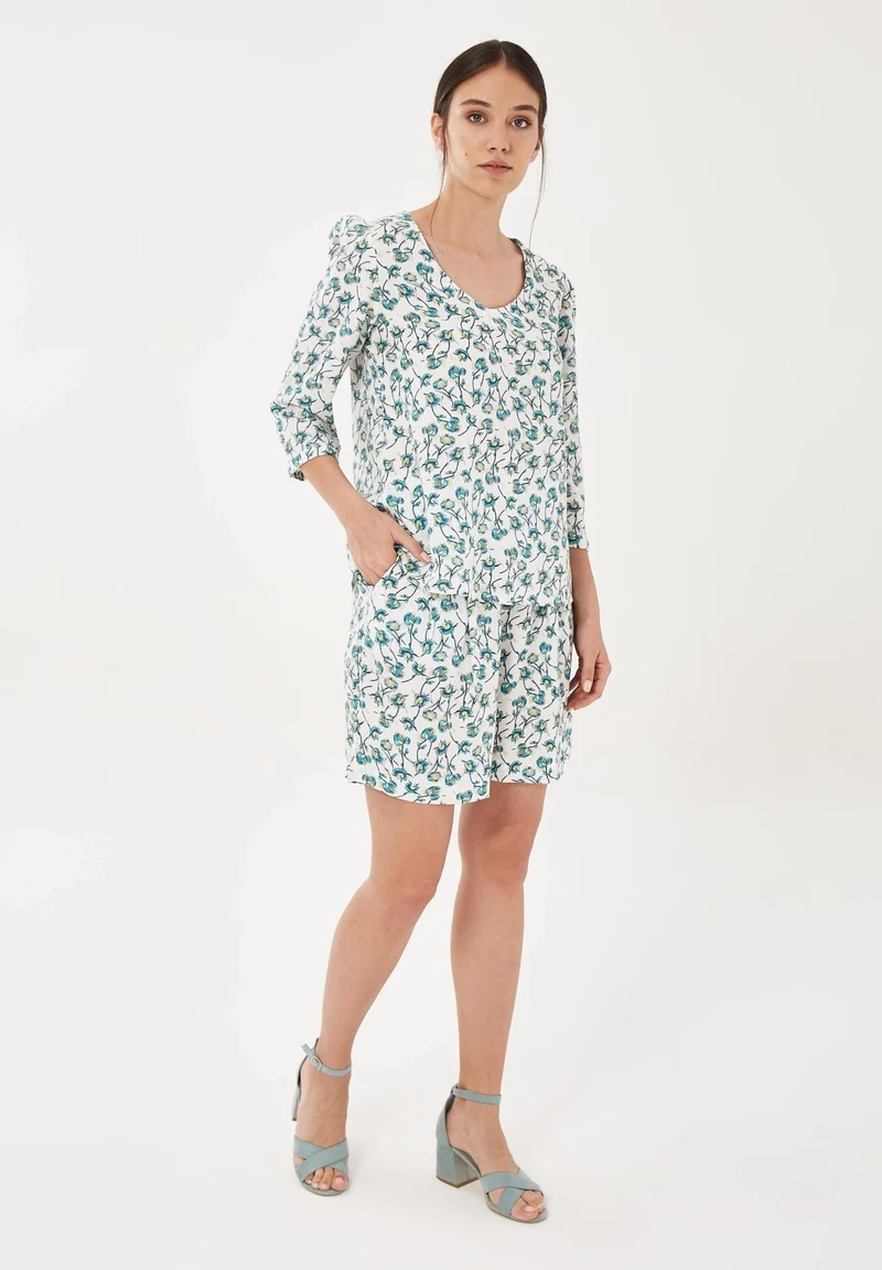 Bluse aus TENCEL™ Lyocell mit Allover-Print