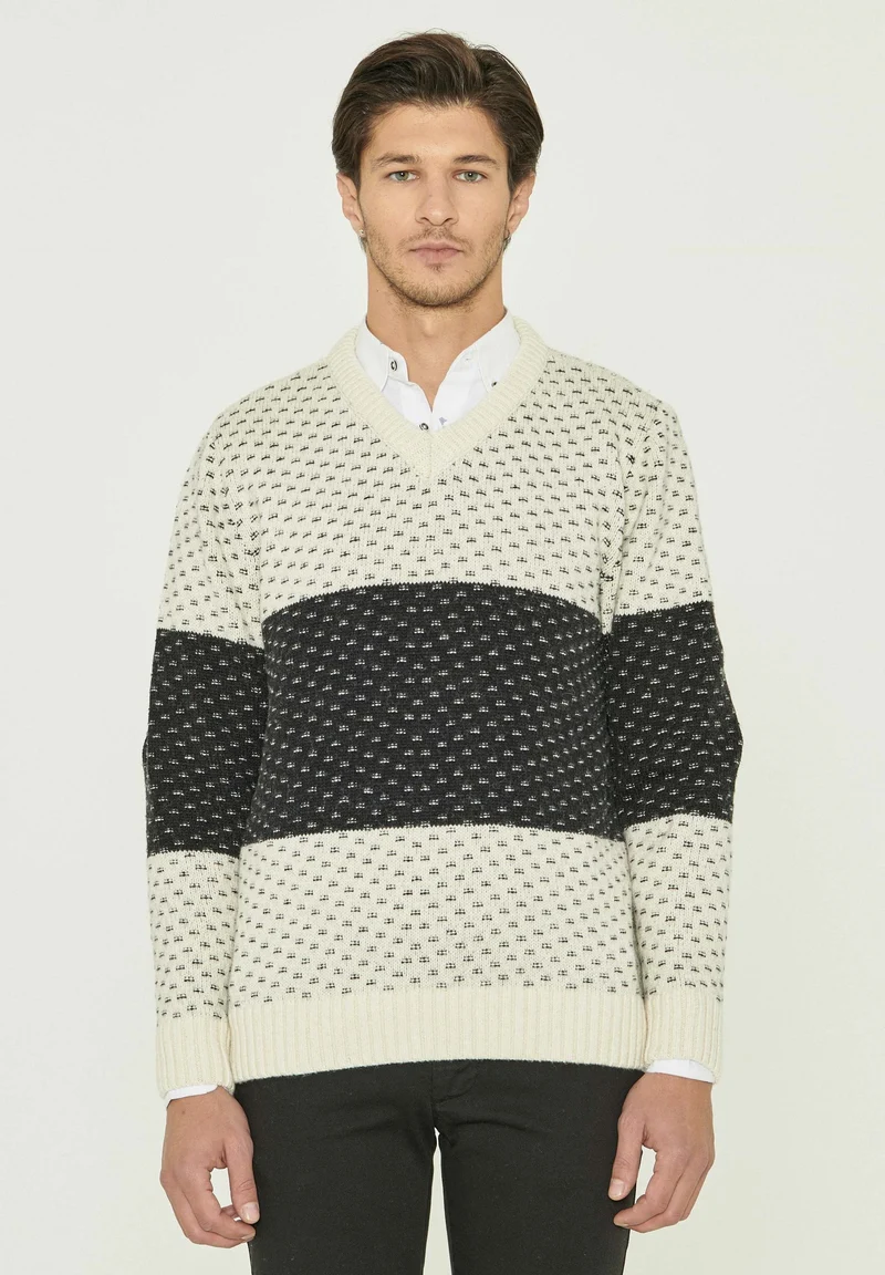 Pullover aus Bio-Merinowolle und Bio-Baumwolle