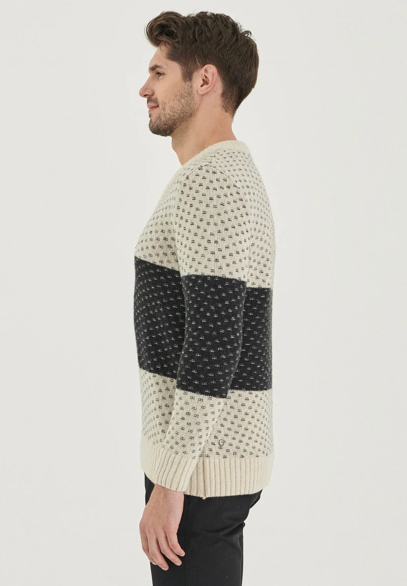 Pullover aus Bio-Merinowolle und Bio-Baumwolle