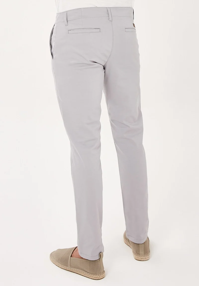 Chino-Hose aus Bio-Baumwolle