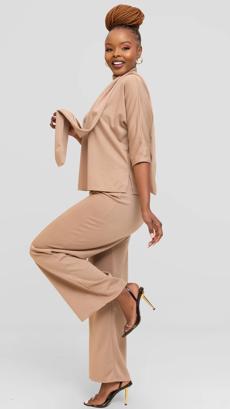 Vivo Front Tie Top in Scuba - Taupe