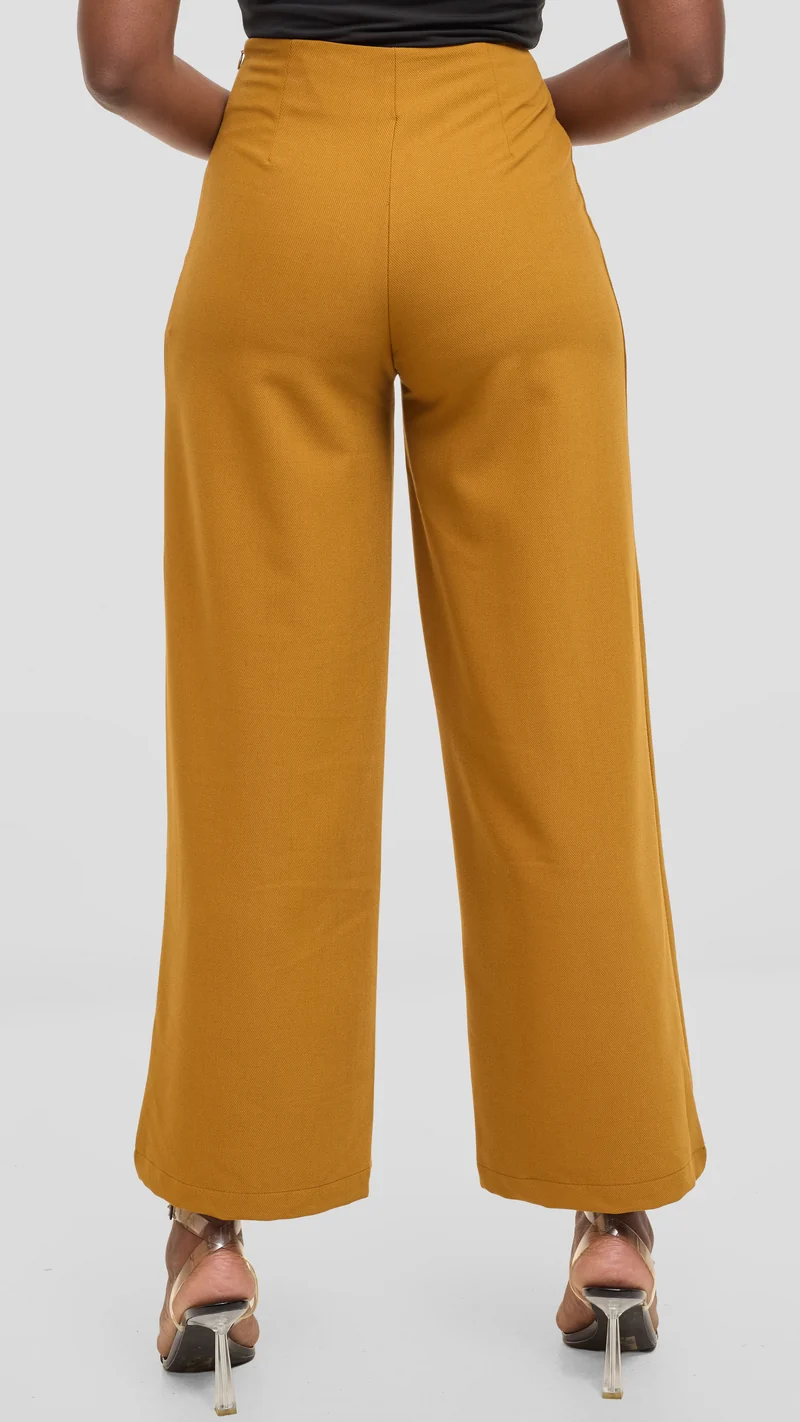Vivo Diella Wide Leg Pants in Twill - Gold