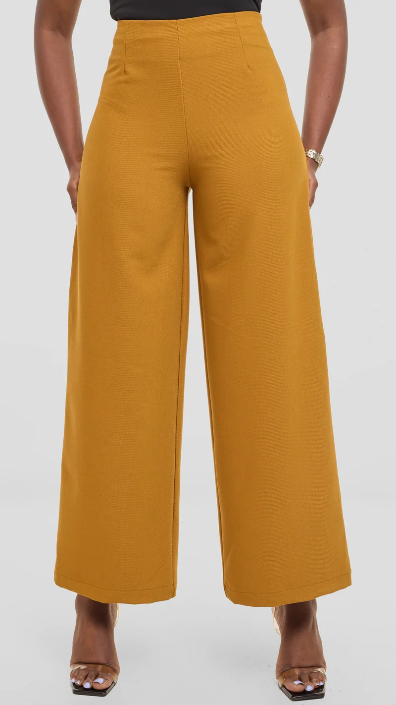 Vivo Diella Wide Leg Pants in Twill - Gold