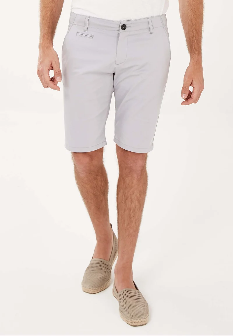 Chino-Shorts aus Bio-Baumwolle