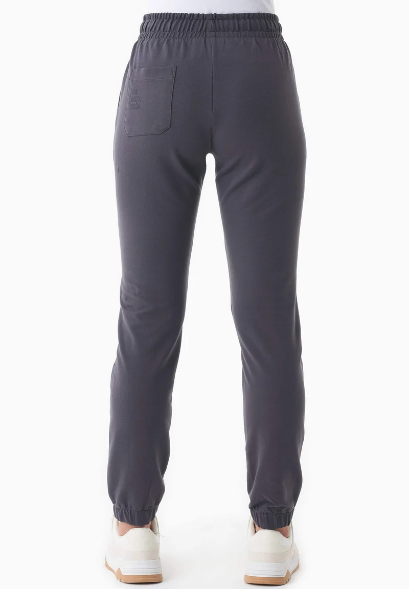 PEERA | Leichte Sweathose aus Bio-Baumwolle