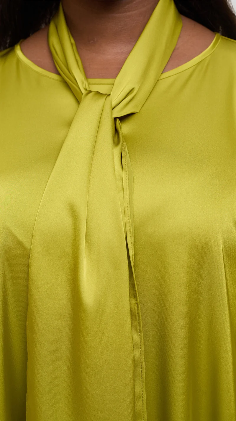 Vivo Lani Maxi Top in Satin - Light Olive