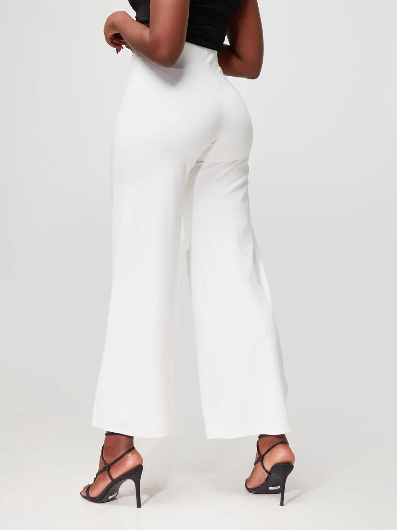 Vivo Upe Wide Leg Pants in Ponte - White