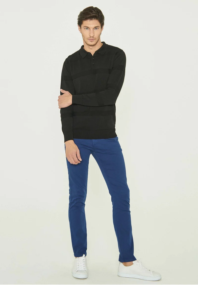 Polokragenpullover aus Bio-Baumwolle