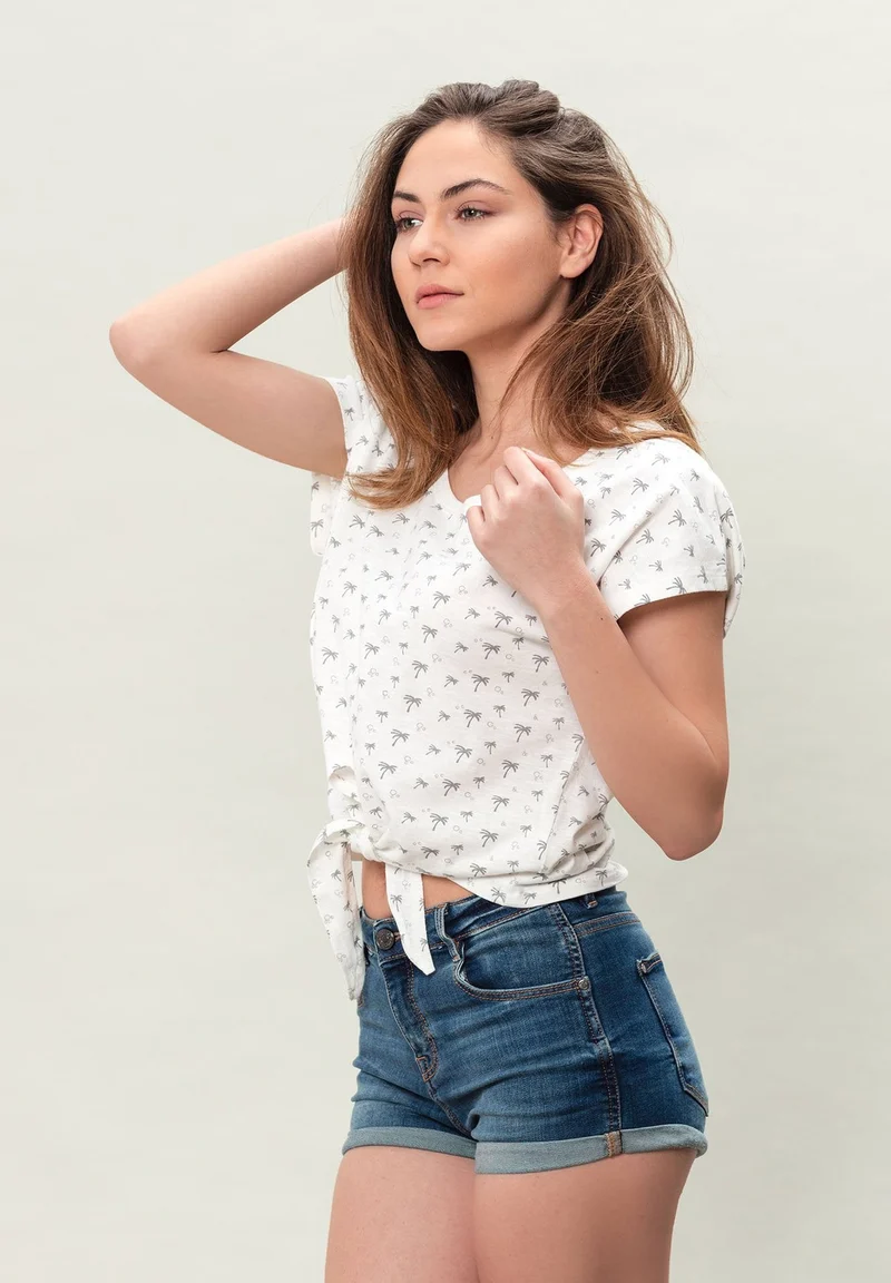 T-Shirt aus Bio-Baumwolle mit Allover-Druck