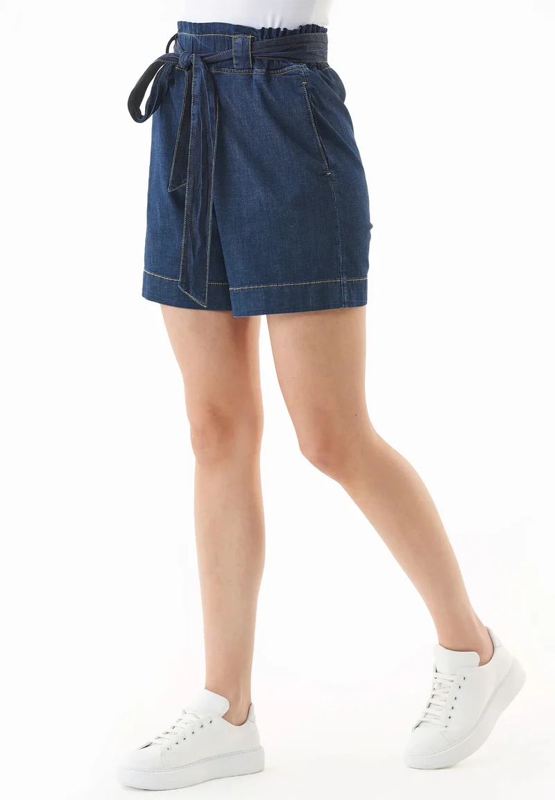 Paperbag-Shorts aus Bio-Baumwolle in Denim-Optik