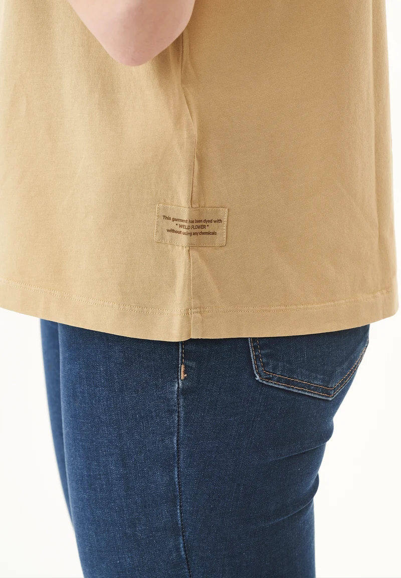 Natural Dye T-Shirt aus Bio-Baumwolle