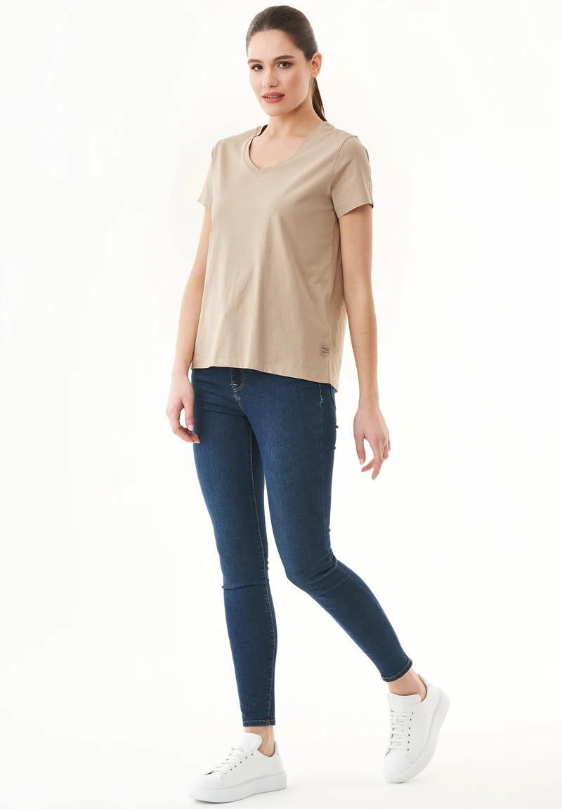 Natural Dye T-Shirt aus Bio-Baumwolle