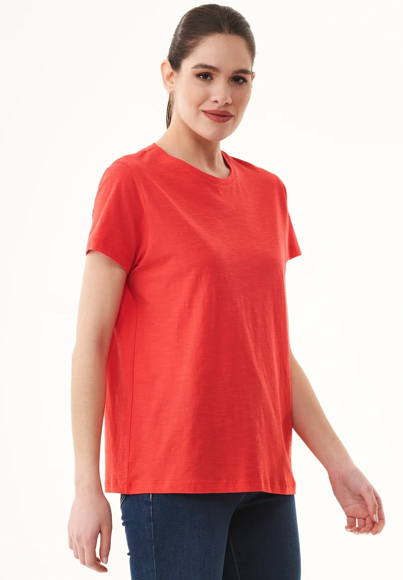 Basic T-Shirt aus Bio-Baumwolle