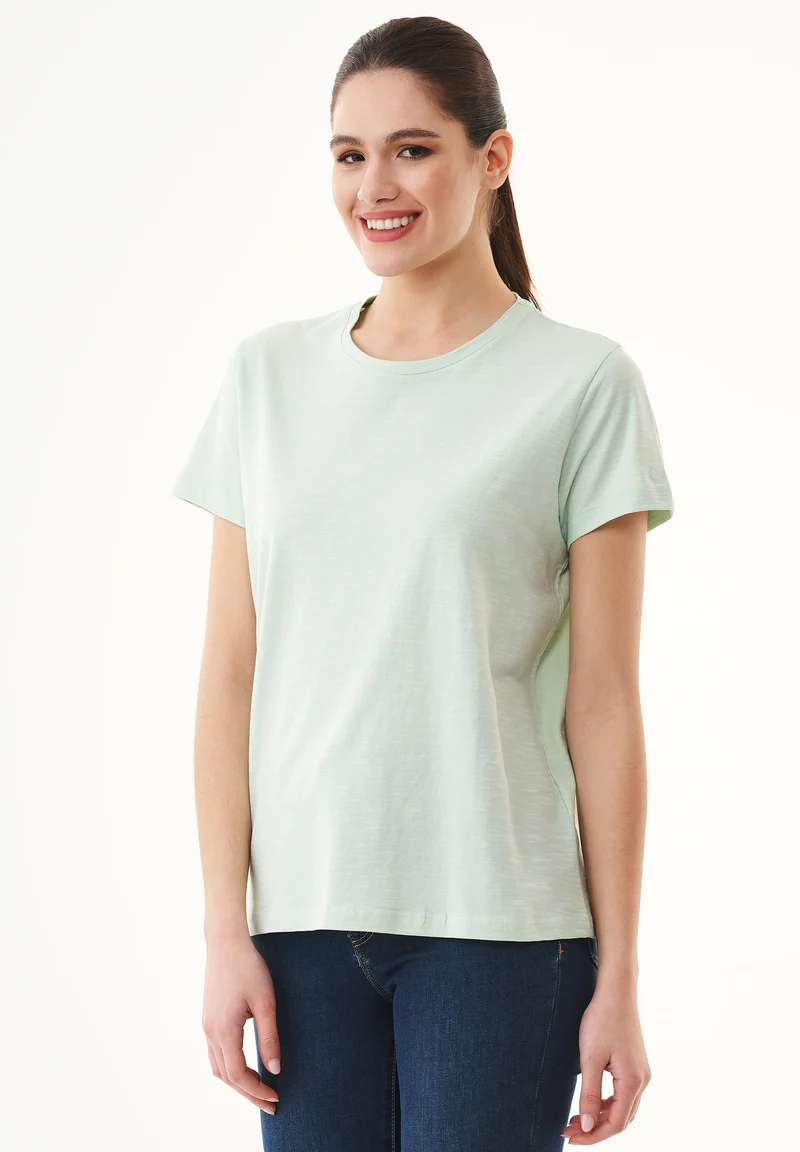 Basic T-Shirt aus Bio-Baumwolle