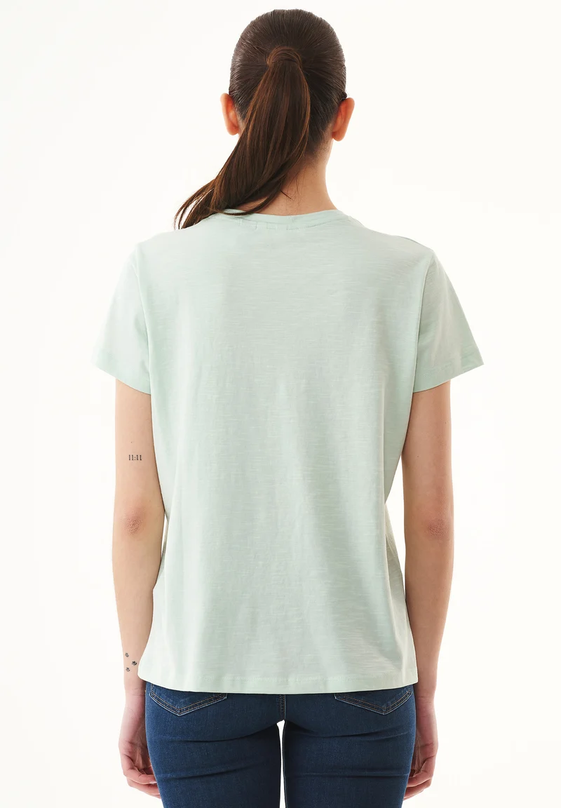 Basic T-Shirt aus Bio-Baumwolle