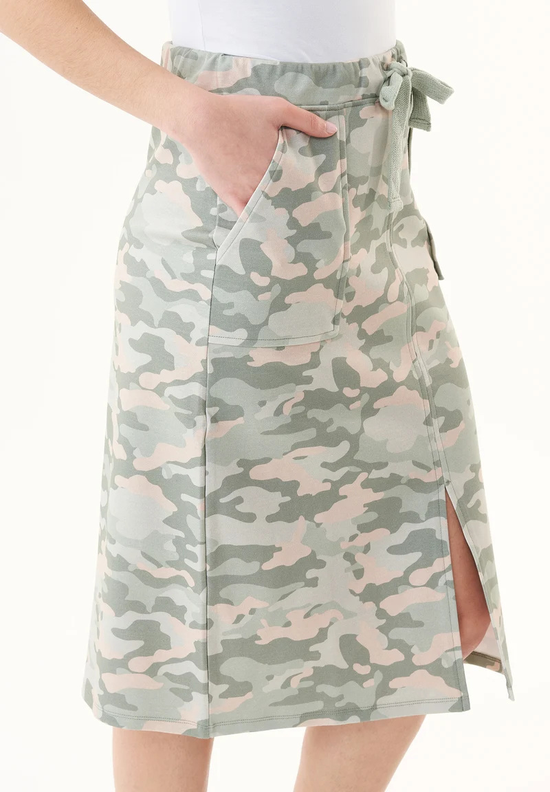 Rock aus Bio-Baumwolle mit Camouflage-Muster
