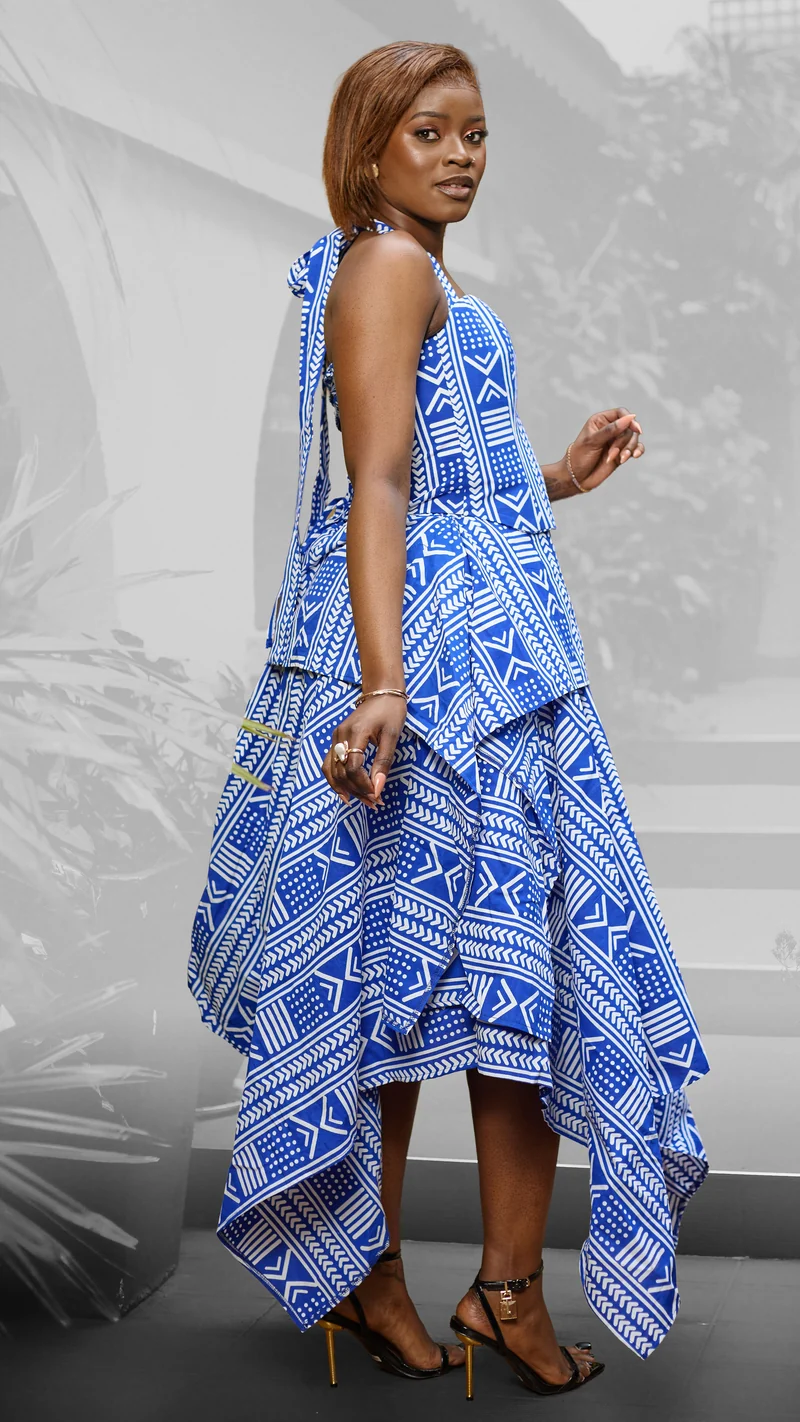Plainchic Handkerchief Skirt Set - Blue / White Patterned