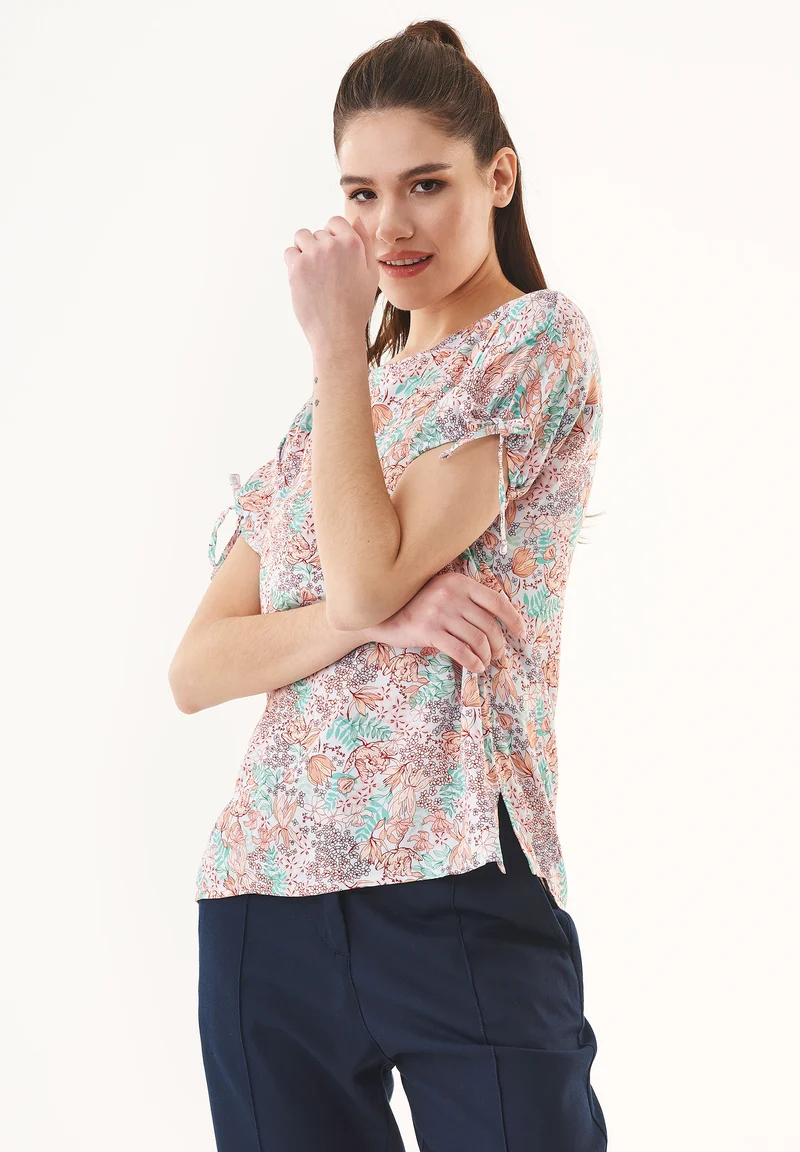 Bluse aus LENZING™ ECOVERO™