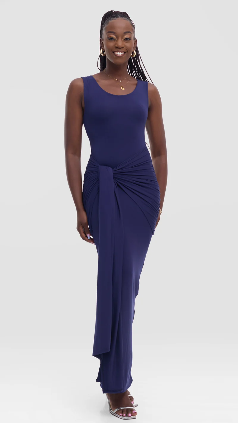 Vivo Studio Maxi Bodycon in Jersey - Navy
