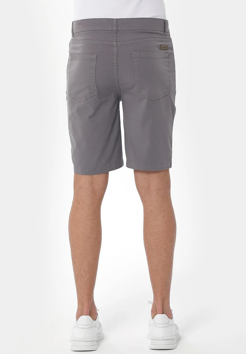 Five-Pocket-Shorts aus Bio-Baumwolle