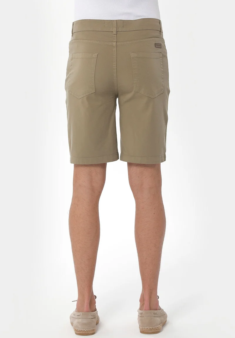 Five-Pocket-Shorts aus Bio-Baumwolle