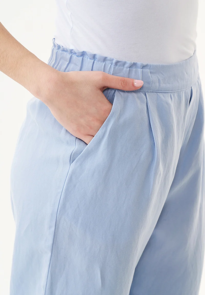 Hose aus TENCEL™ Lyocell und Leinen