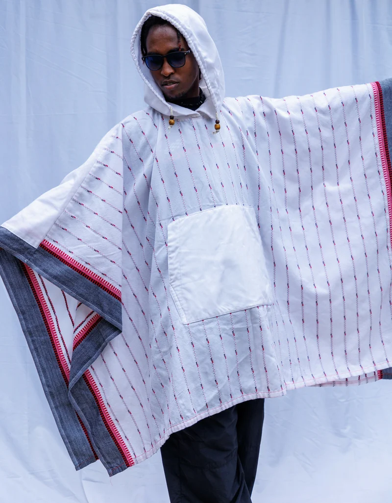Liquid Lemn Jasiri Poncho with Pockets - White