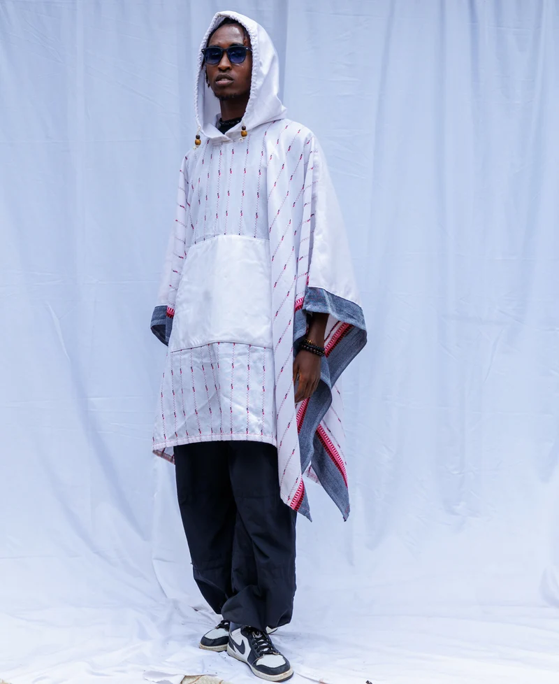 Liquid Lemn Jasiri Poncho with Pockets - White