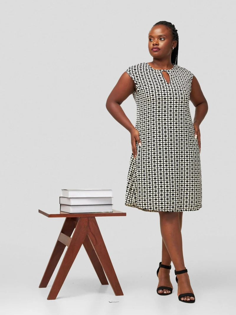 HOT Helene Shift Dress - Black / White Print