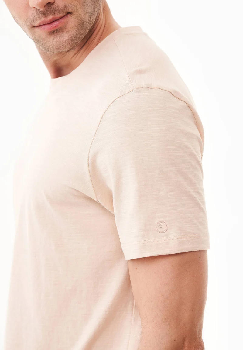 Basic T-Shirt aus Bio-Baumwolle