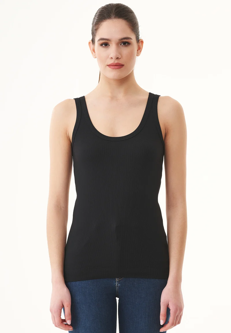 Rib Tank-Top aus Bio-Baumwolle