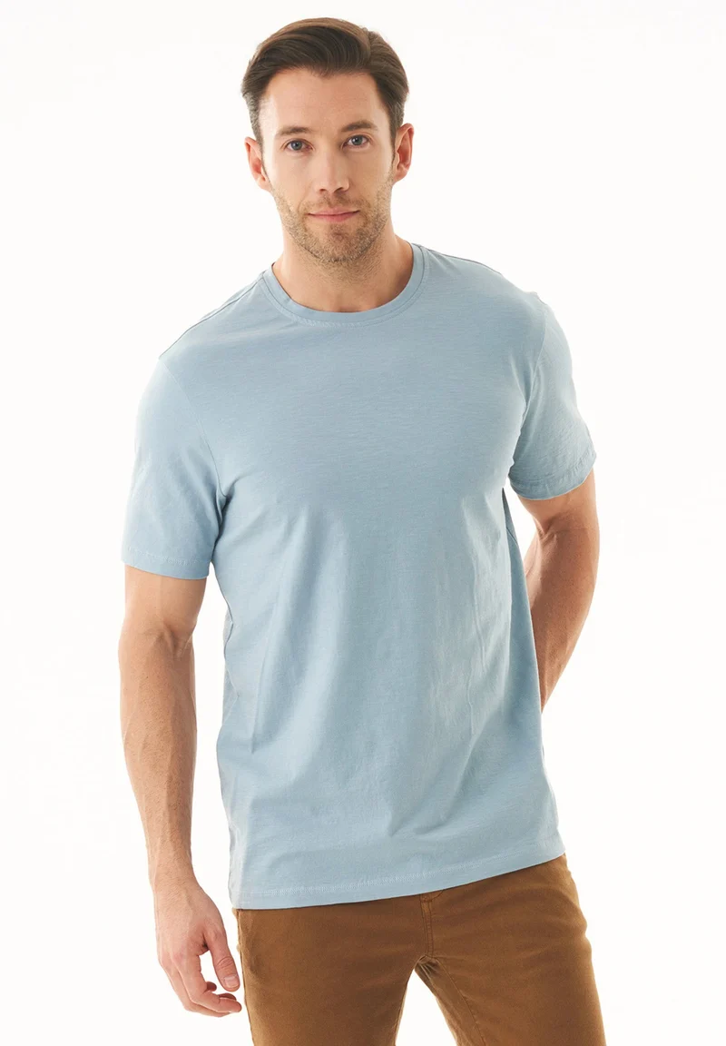 Basic T-Shirt aus Bio-Baumwolle