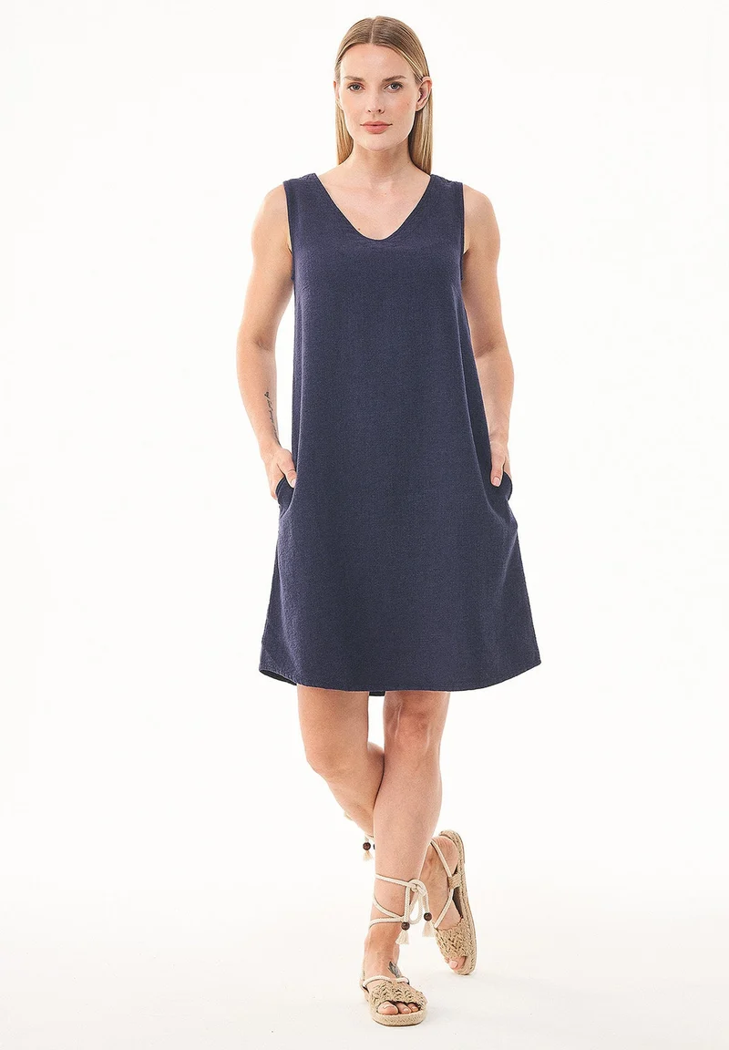 Kleid aus Bio-Baumwolle und Leinen