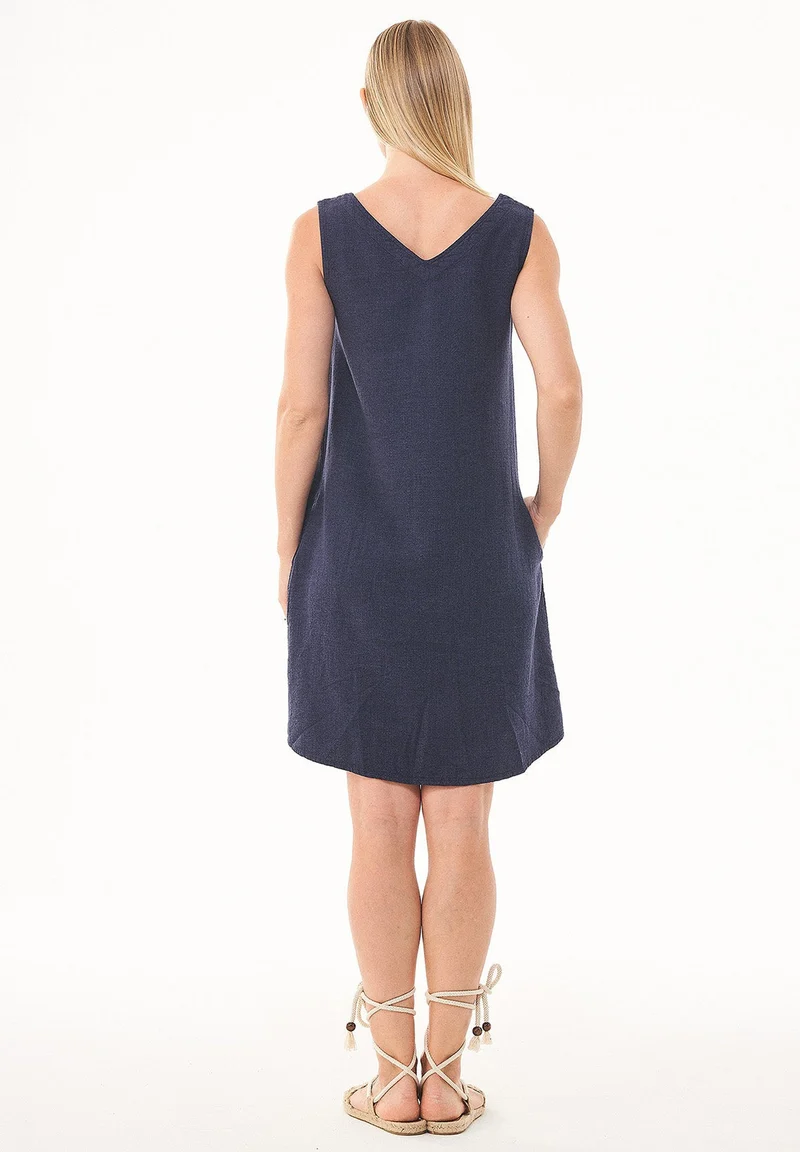 Kleid aus Bio-Baumwolle und Leinen
