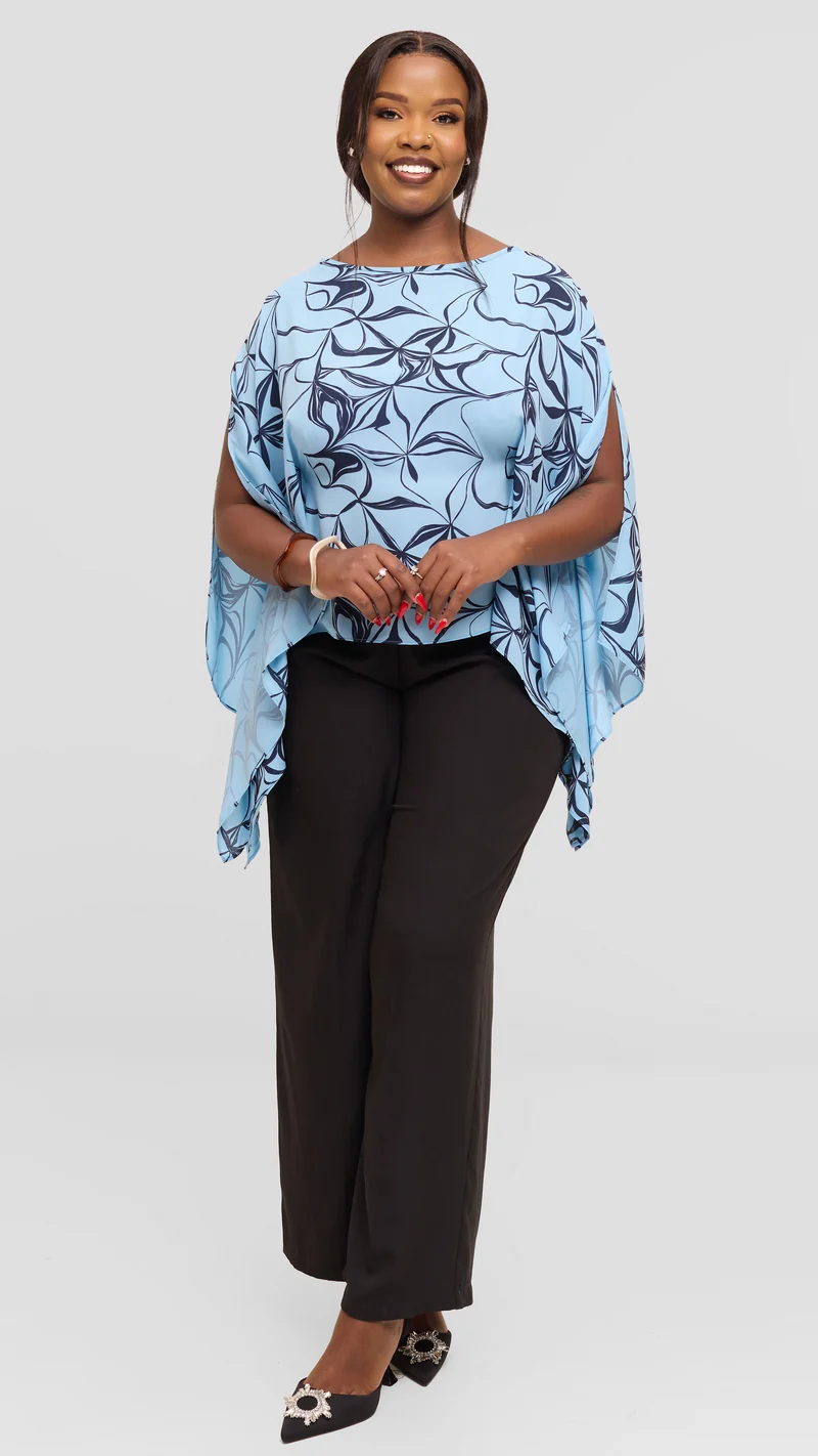 Vivo Wide Top in Chiffon - Light Blue / Navy Arah Print