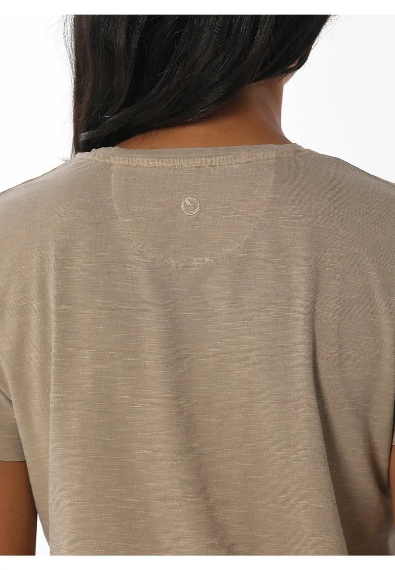 Natural Dyed T-Shirt aus Bio-Baumwolle