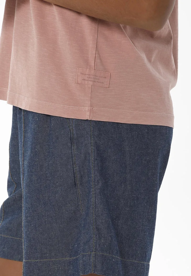 Natural Dyed T-Shirt aus Bio-Baumwolle