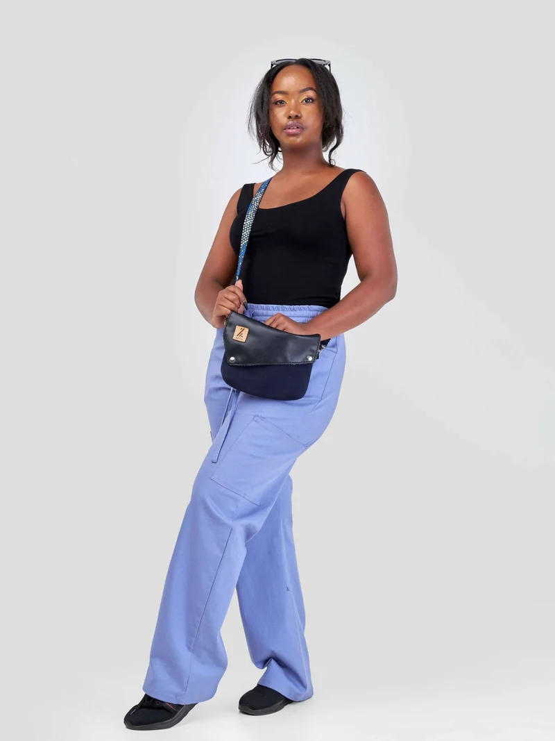 Zetu Africa Woman Purse - Blue