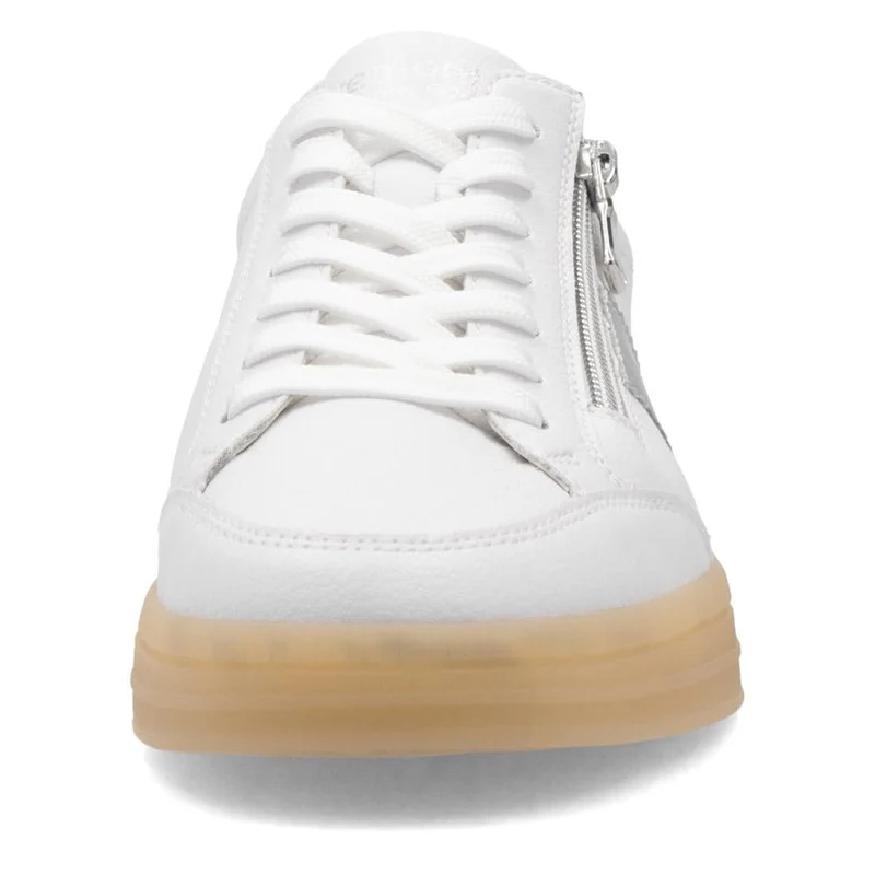 Low-Top Sneaker