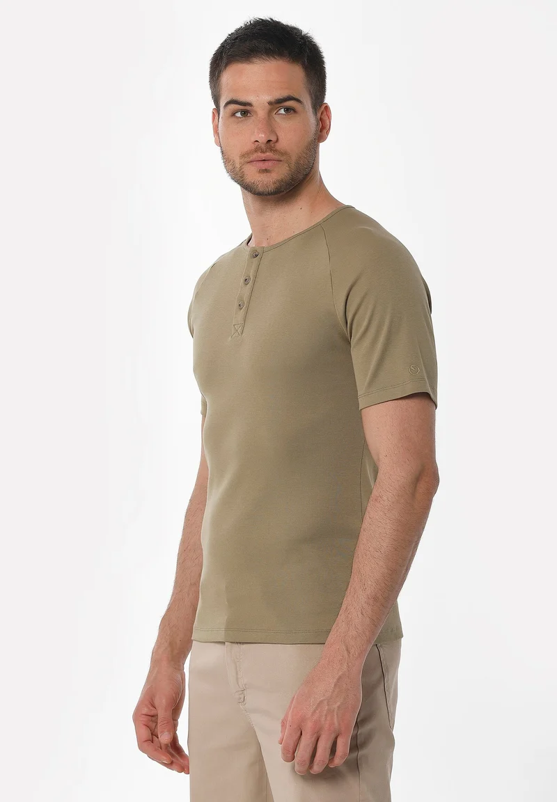 Henley-Shirt aus Bio-Baumwolle mit Raglanärmeln