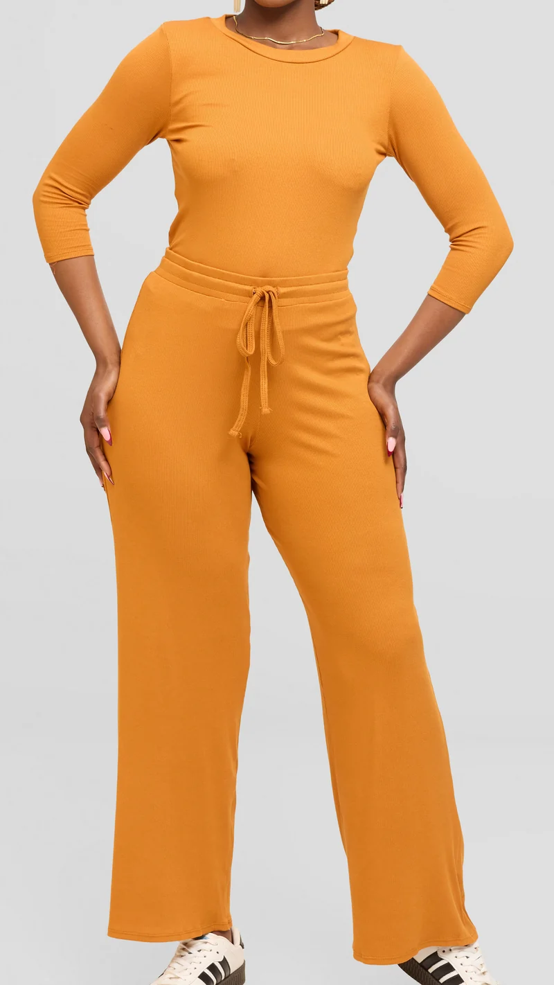 Vivo Lounge Pants in Rib - Dark Mustard