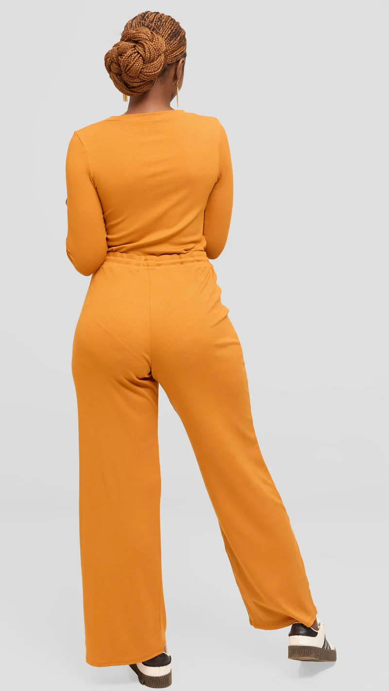 Vivo Lounge Pants in Rib - Dark Mustard
