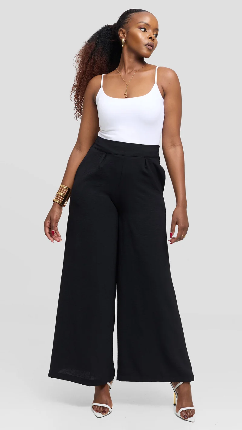 Vivo Wide Leg Pants in Crepe - Black
