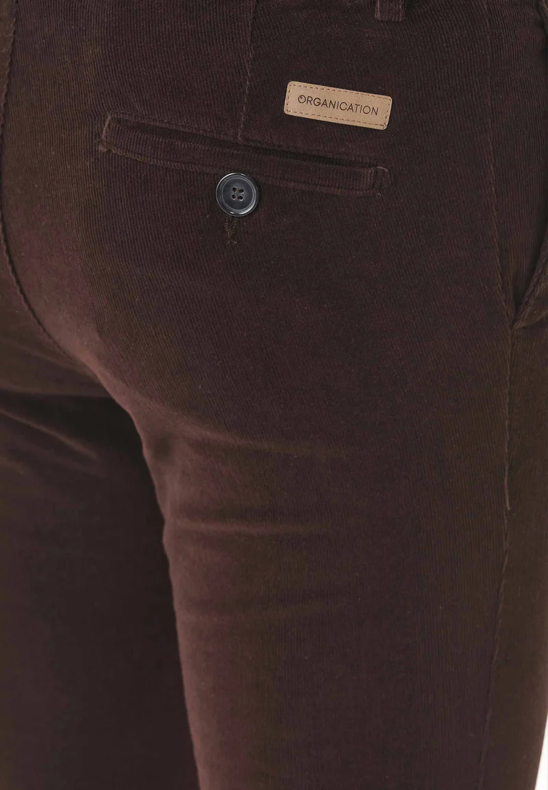 Slim Cordhose aus Bio-Baumwolle