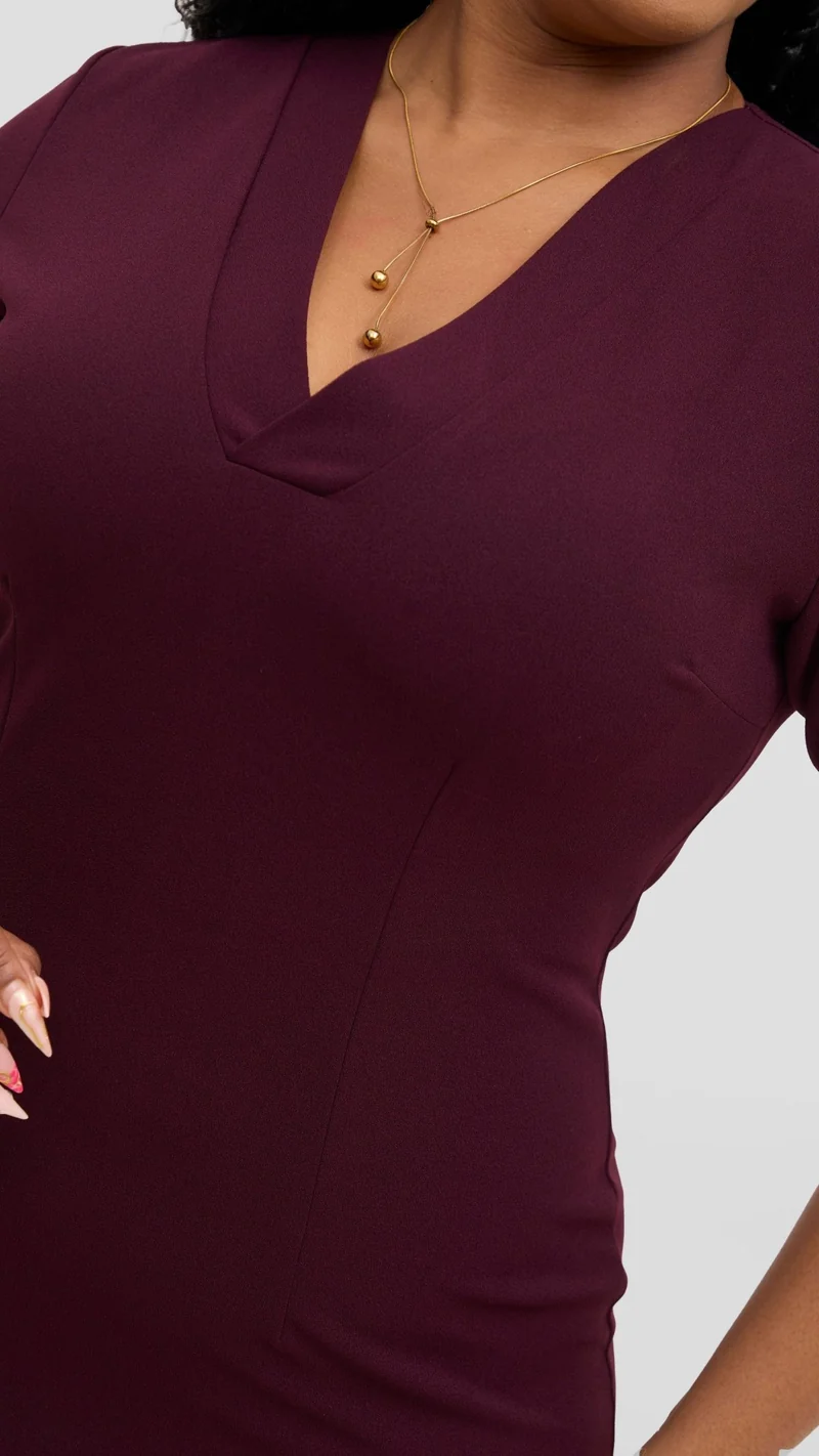 Vivo J.O V-Neck Sheath Dress - Burgundy