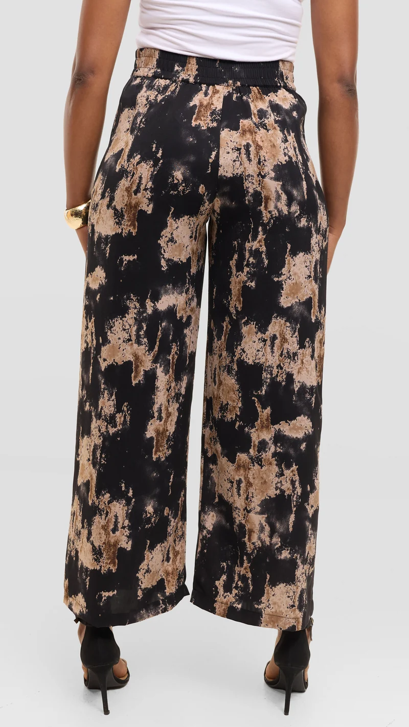 Vivo Straight Leg Pants in Crepe - Black / Brown Abstract Print